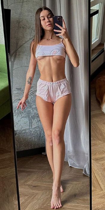 Искусство выбора: Как выбрать девушку по вызову с выездом для VIP-встречи в Сочи